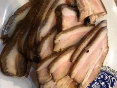 香酱猪肘-傅记酱肉