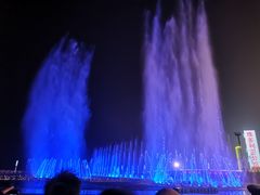 -东港音乐喷泉广场