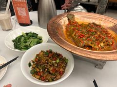 -饭怕鱼·黄焖鲟龙鱼(湖大店)