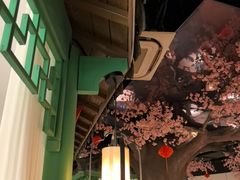 -荷塘秋月·本帮江浙菜(国权路店)