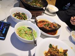 -费大厨辣椒炒肉(高铁吾悦广场店)