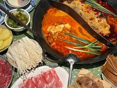 -五里关火锅(上海鑫耀·光环Live店)
