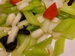 -顺风汤馆·广府粤菜(江宸天街店)