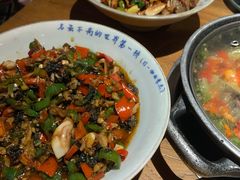土萝卜干炒土腊肉-吃饭皇帝大土家民族菜(正大广场店)
