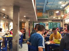 大堂-马路边边麻辣烫联盟路店
