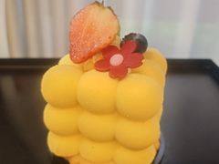 -元一希尔顿酒店·鲜切牛肉火锅禅自助餐厅