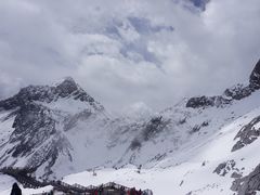 -玉龙雪山游客服务中心