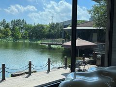 -上海怡沁园度假酒店