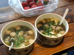 鱼丸虾肉馄饨-手劲鱼丸馄饨铺(哈一百店)