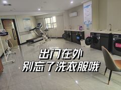 -维也纳酒店(深圳国际会展中心沙井上南店)