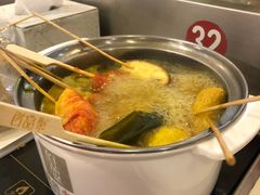 -百品聚旋转火锅(万德庄店)