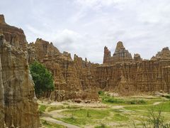 -元谋浪巴铺土林景区