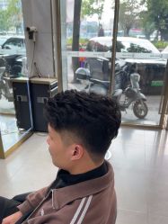 -苏奇发型·烫发染发