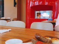 -城市大道红炉披萨烘焙坊