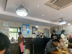 大堂-山北老老头馄饨