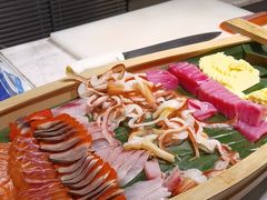 -飨食汇全日制餐厅·昆山皇冠假日酒店(九方店)