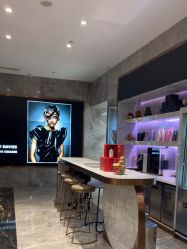 -TONI&GUY