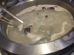 -马家斑.鲜鱼火锅(松湖万科店)