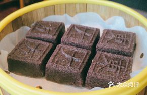 Red Date Steamed Cake