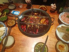 -周小明火锅(黑金冠社区店)