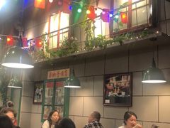 -超越炭火牛蛙火锅鸡(河东店)
