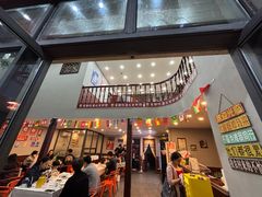 -老鄞江清水龙虾•赵赵家(江北店)