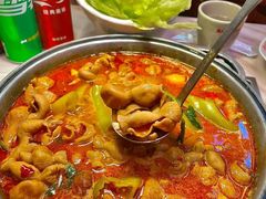 -彭记铁锅肥肠(东四总店)