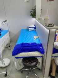 -痘院士专业祛痘皮肤管理