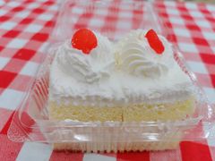 鲜奶小方蛋糕-红宝石·鲜奶小方·海派西点房(南丹店)