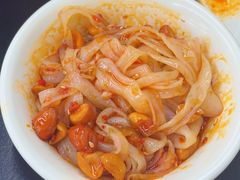 -周良天山牛杂城(天山路总店)