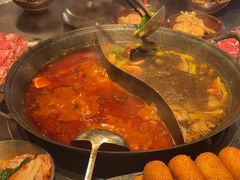 -鹿鸣山草本茶香火锅(园西路店)