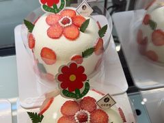 -花花卷卷·鲜食蛋糕(泉屋店)