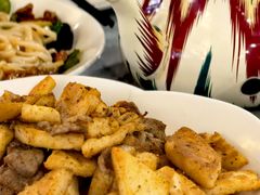 -汗腾格里·风味餐厅(新疆驻京办店)