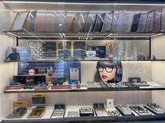 -世纪大明眼镜·林德伯格·蔡司官方授权店(武昌旗舰店)