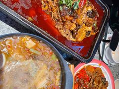 -里岛烤鱼(东港凯虹广场店)