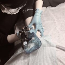 -越域刺青