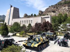 -平西抗日烈士陵园