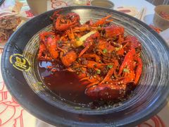-肥肥虾庄·金牌油焖大虾(汉口城市广场店)
