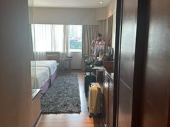 -曼谷湄南河畔华美达广场酒店