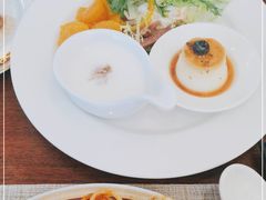 -鲤鱼洲酒店港鲤咖啡厅
