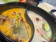 -钢管厂五区小郡肝串串香(奥克斯广场锦城万达店)