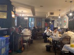 -顶峰夜宴·龙虾烧烤大排档(九江学院店)