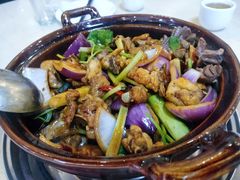 -胡须佬鸡煲四季火锅(龙珠大道店)