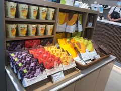 零售区-奈雪的茶(鄞州万达店)