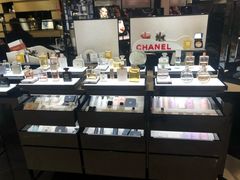 -CHANEL 香奈儿(海岸城店)