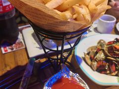 -后院烤吧·木炭烧烤·烤鱼·云贵川火锅(忻州古城店)