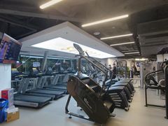 -超鹿运动(达信大厦店)