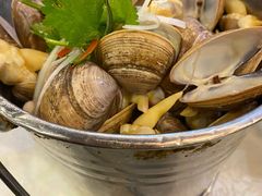 一桶蚬子-渔娘渔家丹东海鲜(东直门店)