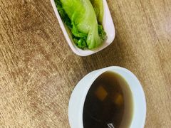 -煲煲香快餐(南京路店)