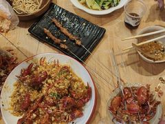 -老街烧烤大排档·地道湖北菜·龙虾馆(汉口火车站店)